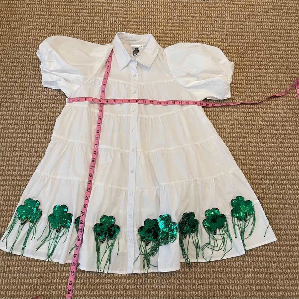 QUEEN OF SPARKLES White Mini Dress with Green Sequin Clover Trim - Picture 7 of 10